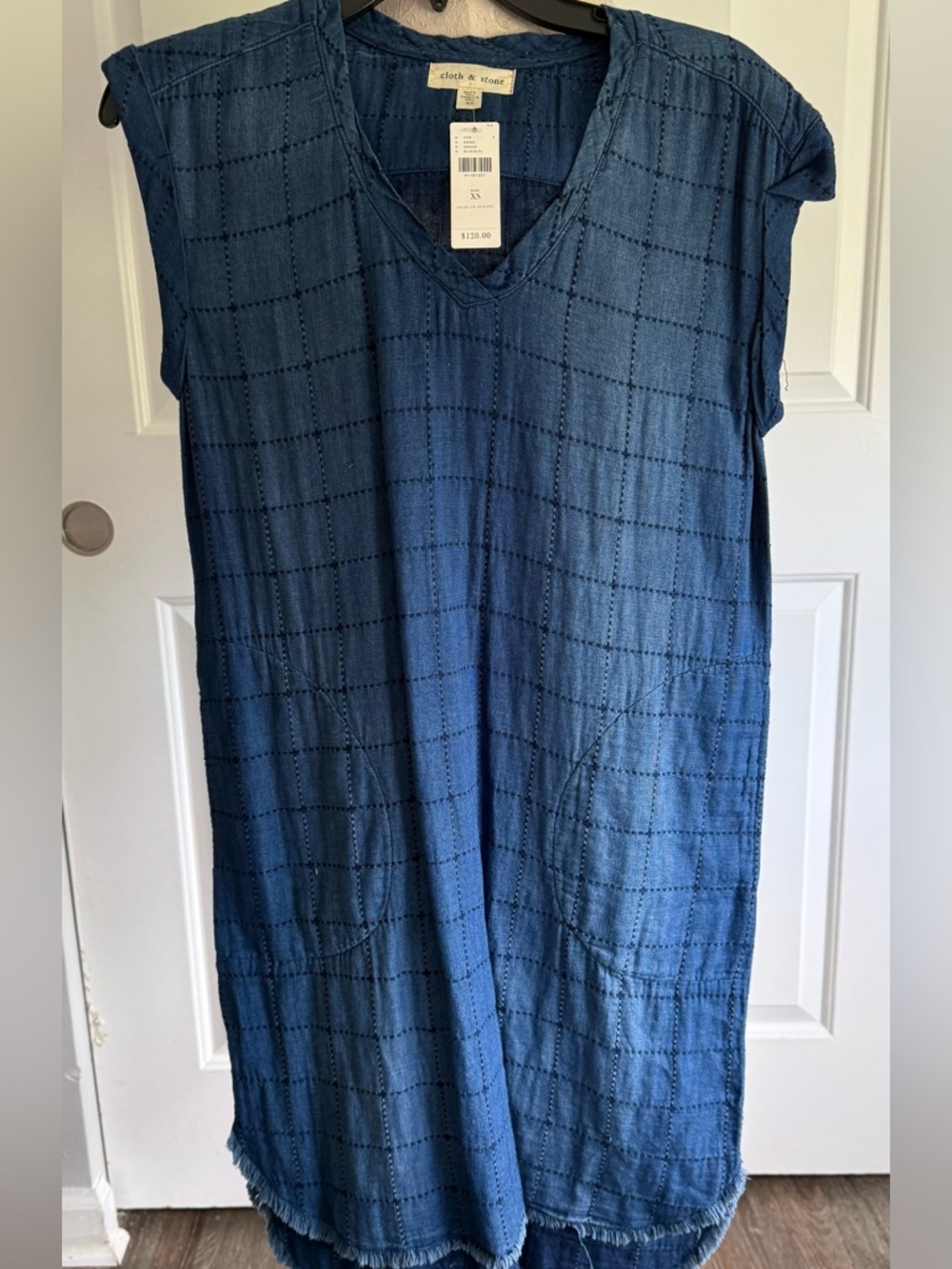 Anthropologie, cloth & stone, Indigo, oversized, Check V-Neck Shift Dress